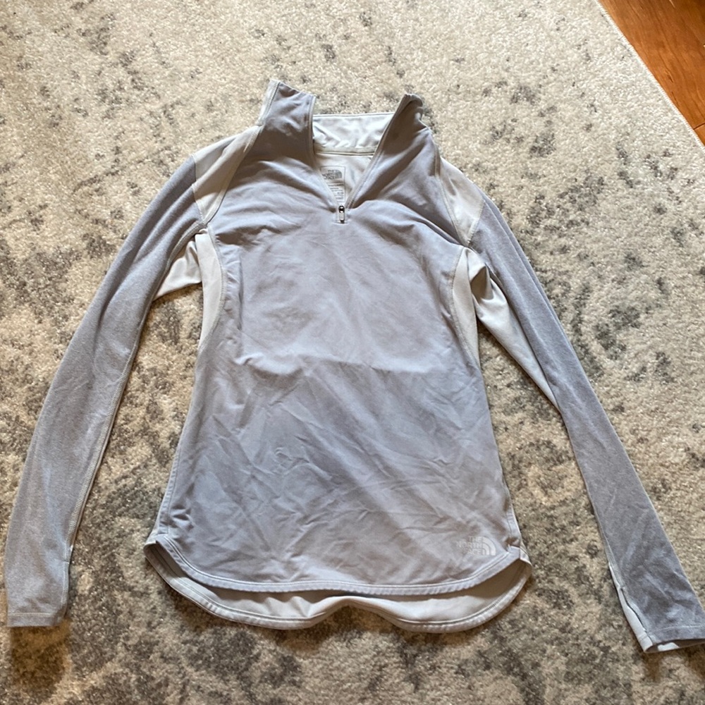 North face quarter zip pullover